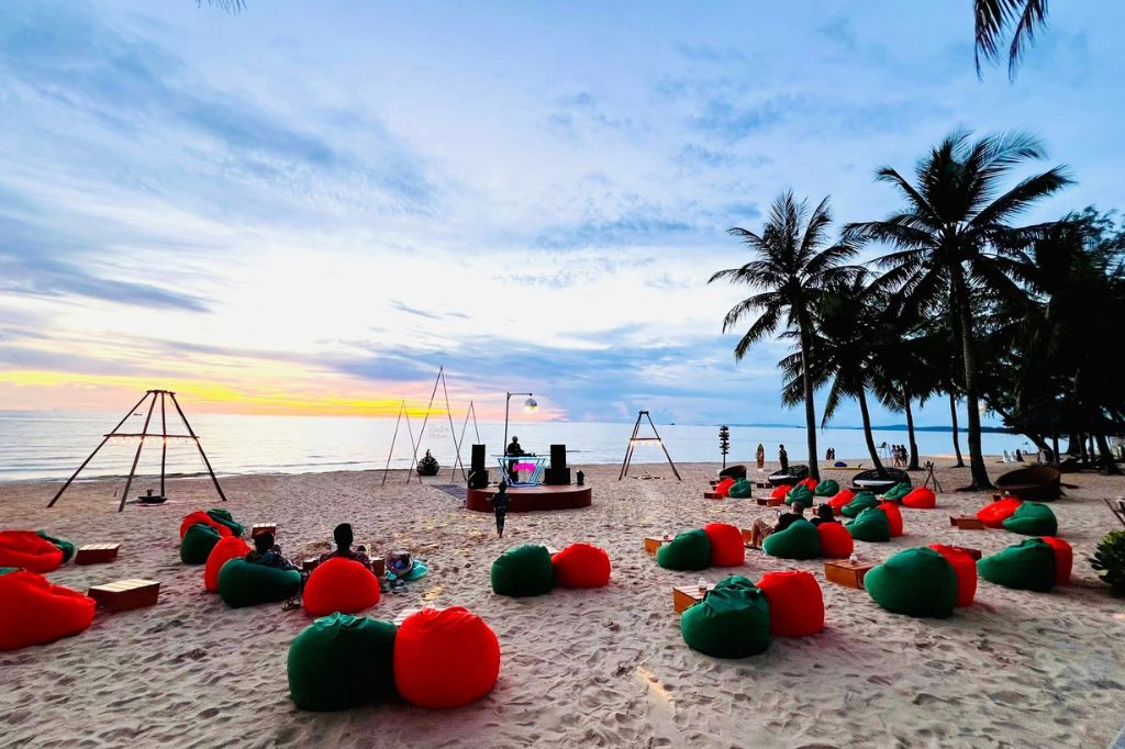 Bãi biển riêng tại Vinpearl Phu Quoc resort