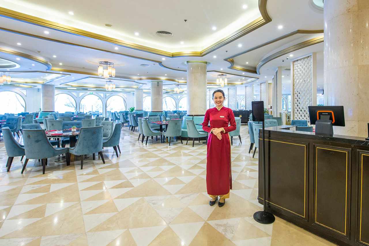 dịch vụ khách hàng tại Vinpearl Nha Trang