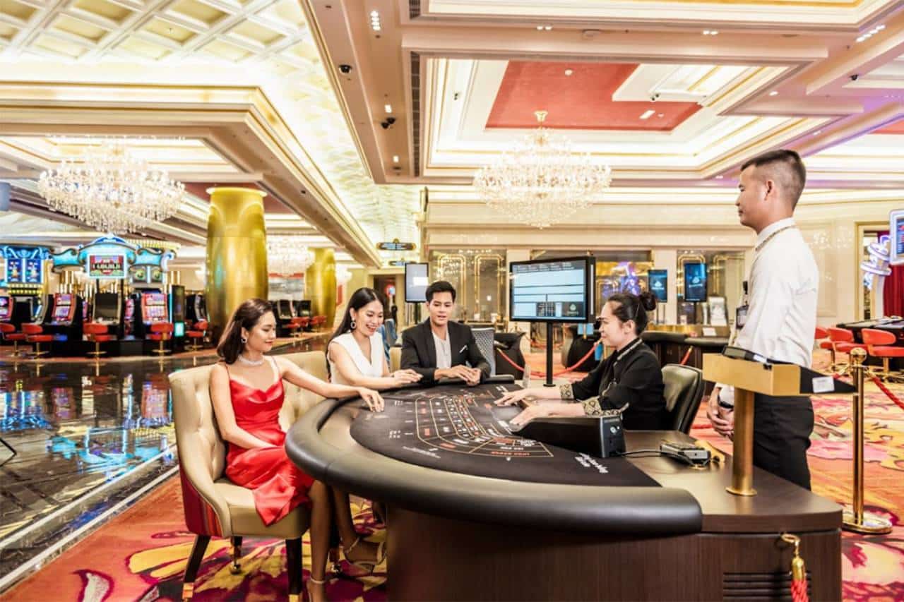 Corona Casino Phú Quốc - casino đầu tiên cho người việt