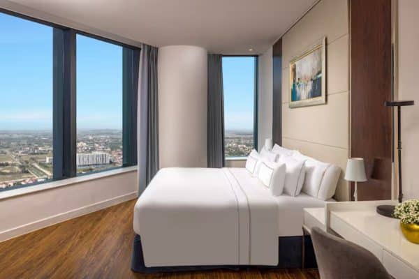 Deluxe Corner Room - Vinpearl Hotel Ha Tinh-03