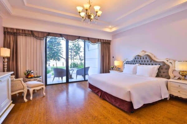Deluxe Terrace Vinpearl Hạ Long