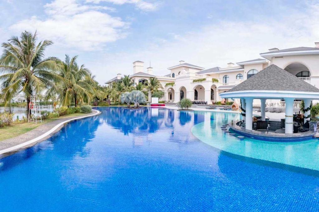 hồ bơi vô cực tại vinpearl phú quốc