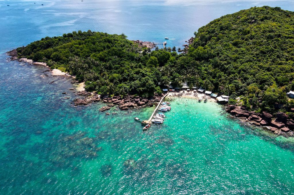 Phú Quốc nhìn từ trên cao