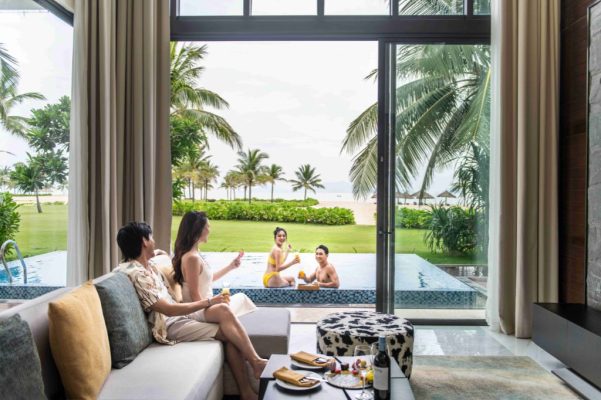 Villa 3-Bed Room Ocean View - Vinpearl Nam Hoi An-03