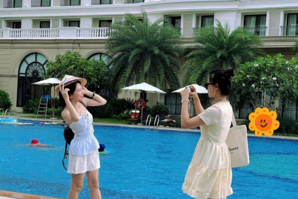 Vinholidays Fiesta Phú Quốc Hotel - Hồ bơi (2)