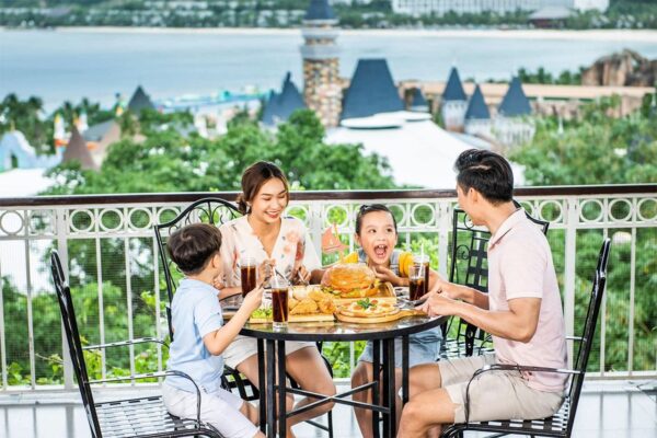 ăn uống tại Vinpearl Nha Trang