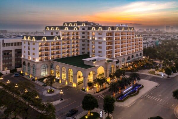 Combo Melia Vinpearl Hải Phòng☘️ 2 Ngày 1 Đêm (🎡Vinwonders Vũ Yên + Ăn Sáng + Trưa /Tối)