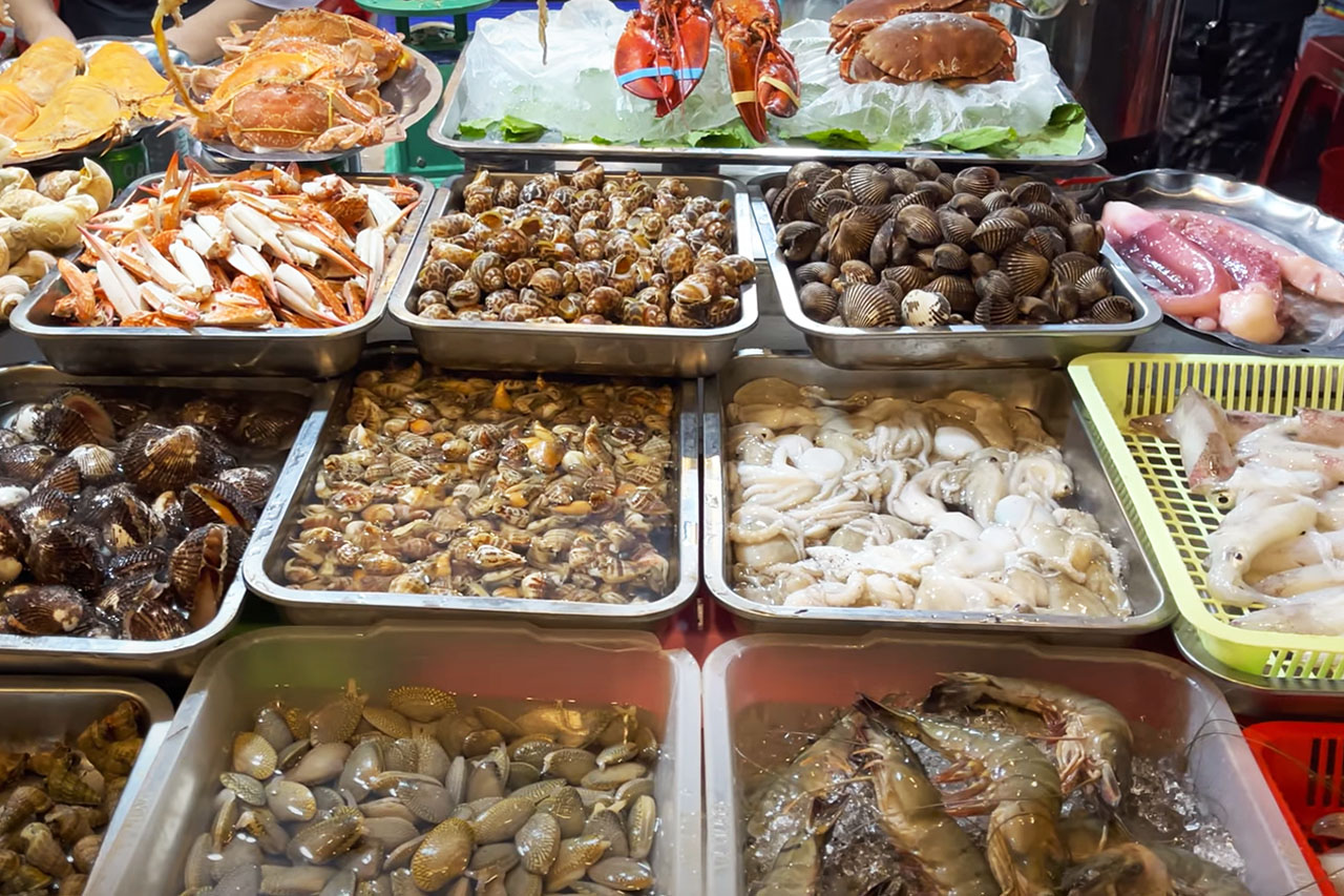combo vinholidays fiesta phu quoc 3n2d hotel trung tam grand world buffet sang vinwonders free don tien san bay 6
