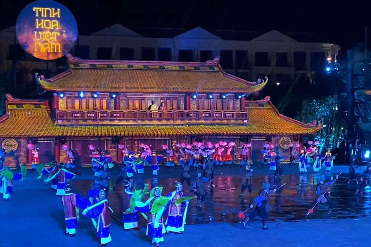 combo vinholidays fiesta phu quoc 3n2d hotel trung tam grand world buffet sang vinwonders free don tien san bay 7