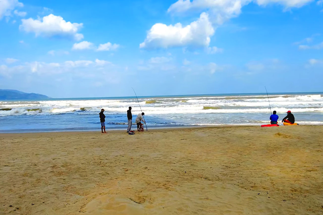du lich da nang va hoi an thi tam bien o dau 1