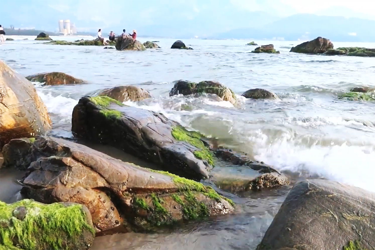 du lich da nang va hoi an thi tam bien o dau 4