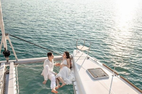 du thuyền hoàng hôn phú quốc