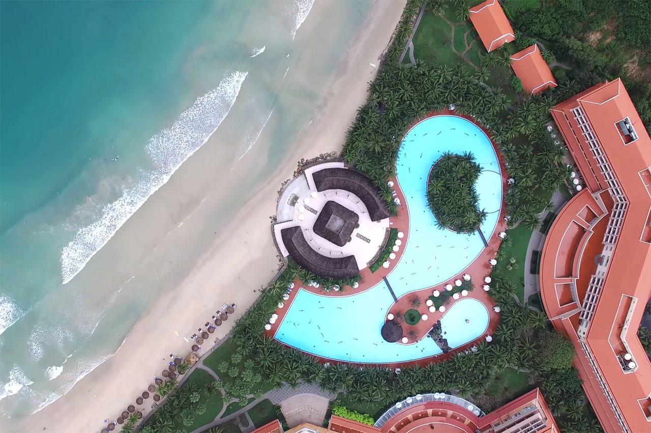 ho boi va bai tam tai vinpearl nha trang 3
