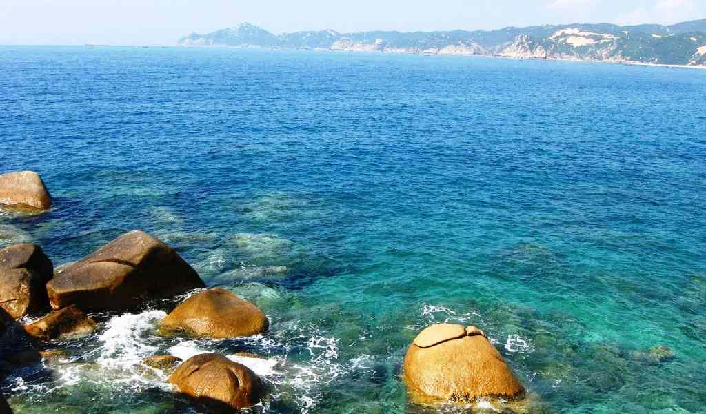 kham pha nhung vinh bien thien duong quanh nha trang 2