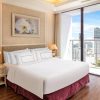 phong deluxe city view melia vinpearl empire nha trang (1)