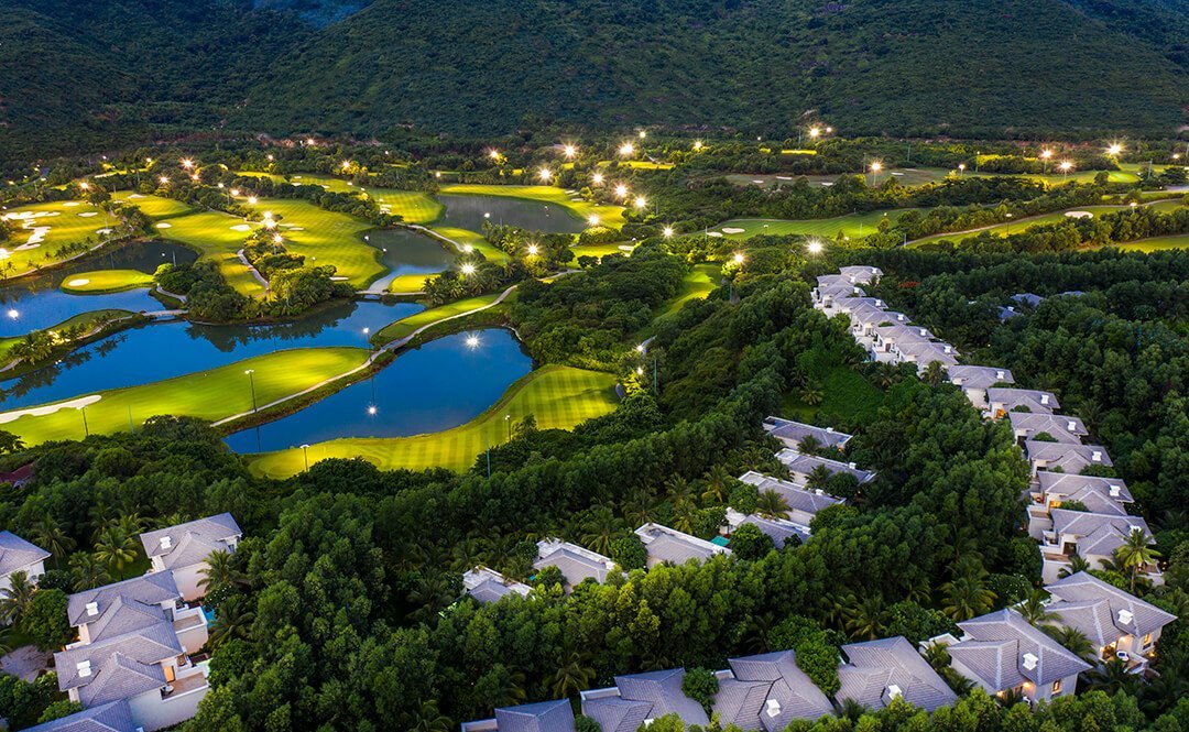 vinpearl golf nha trang siêu đẹp