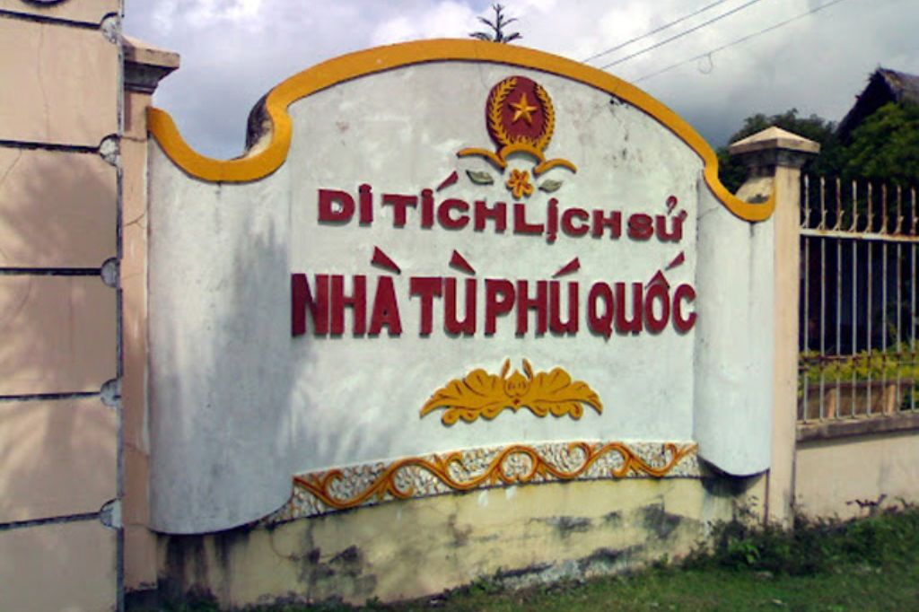 nhà tù phú quốc