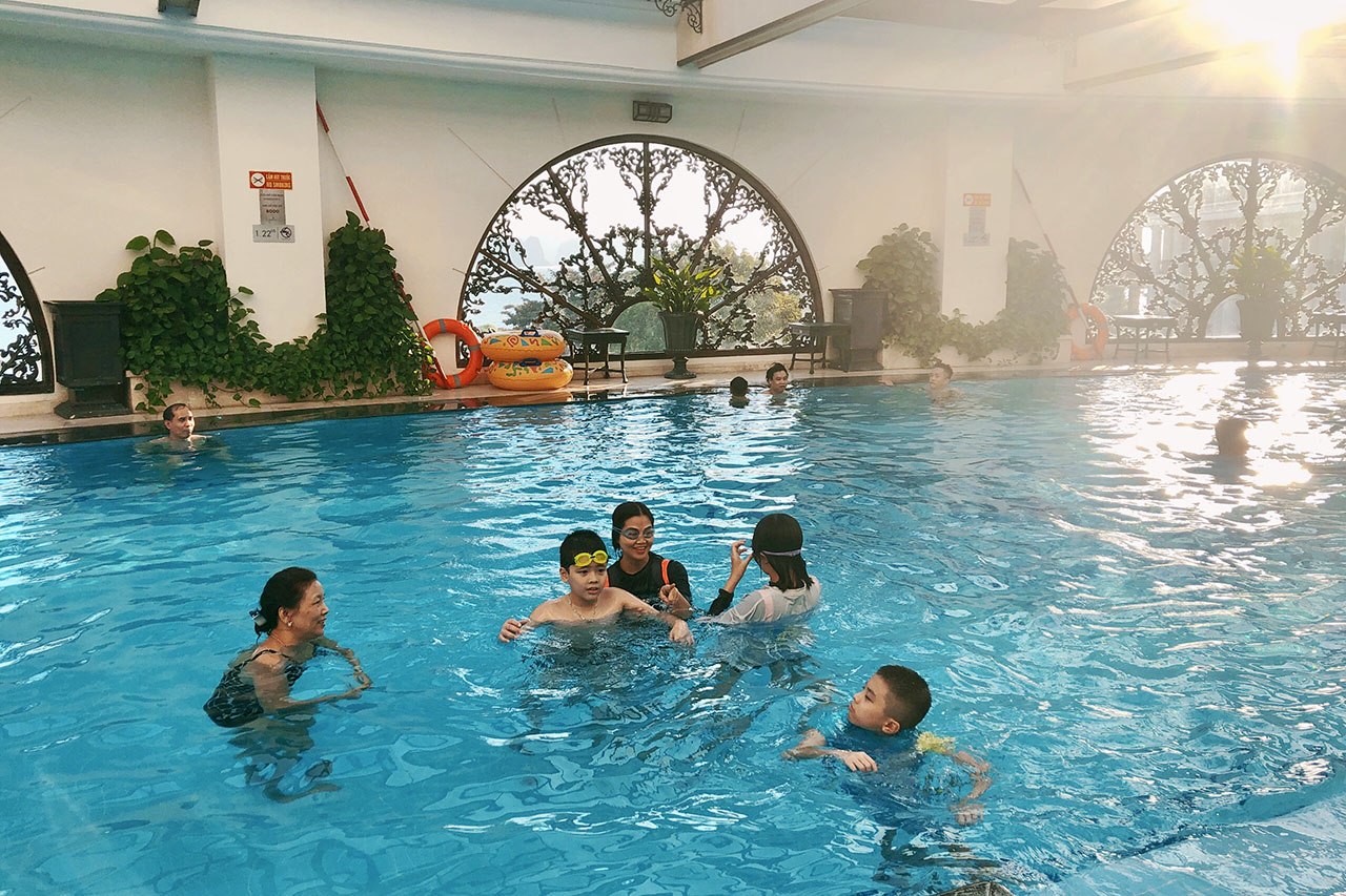 Vinpearl Ha Long Resort - bể bơi 4 mùa
