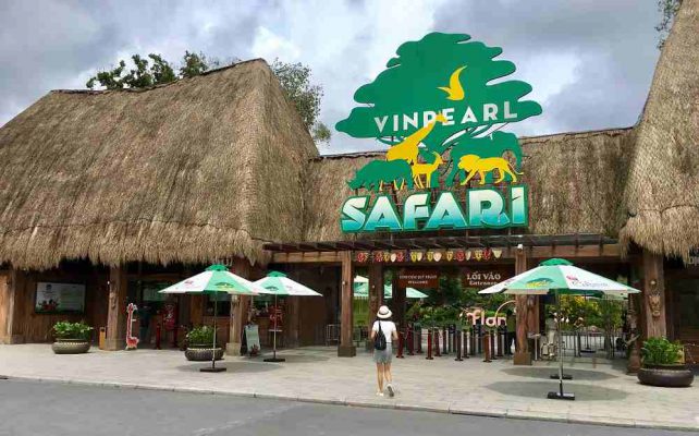 Cổng vào Vinpearl Safari Phú Quốc
