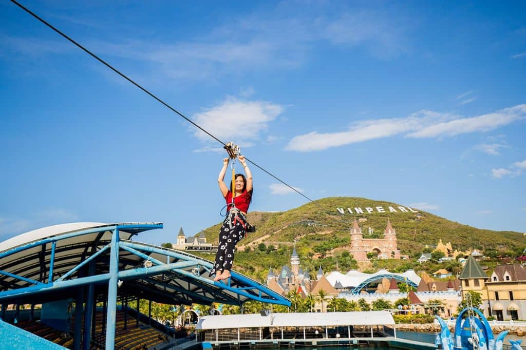 trò chơi cảm giác mạnh tại VinWonders Nha Trang