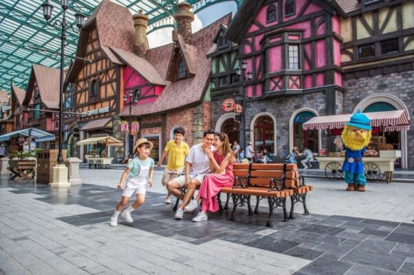 xe di chuyển trong vinpearl phú quốc