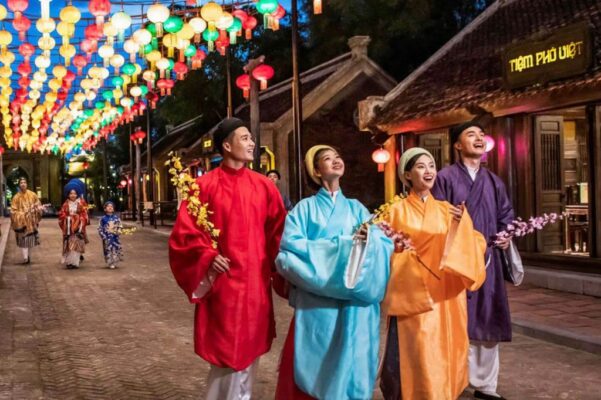 xe di chuyển trong vinpearl phú quốc